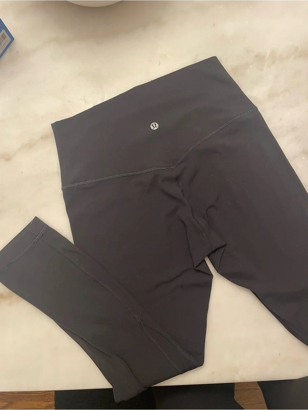 lululemon athletica Black High-Rise Workout Leggings 23” crop capris size 6